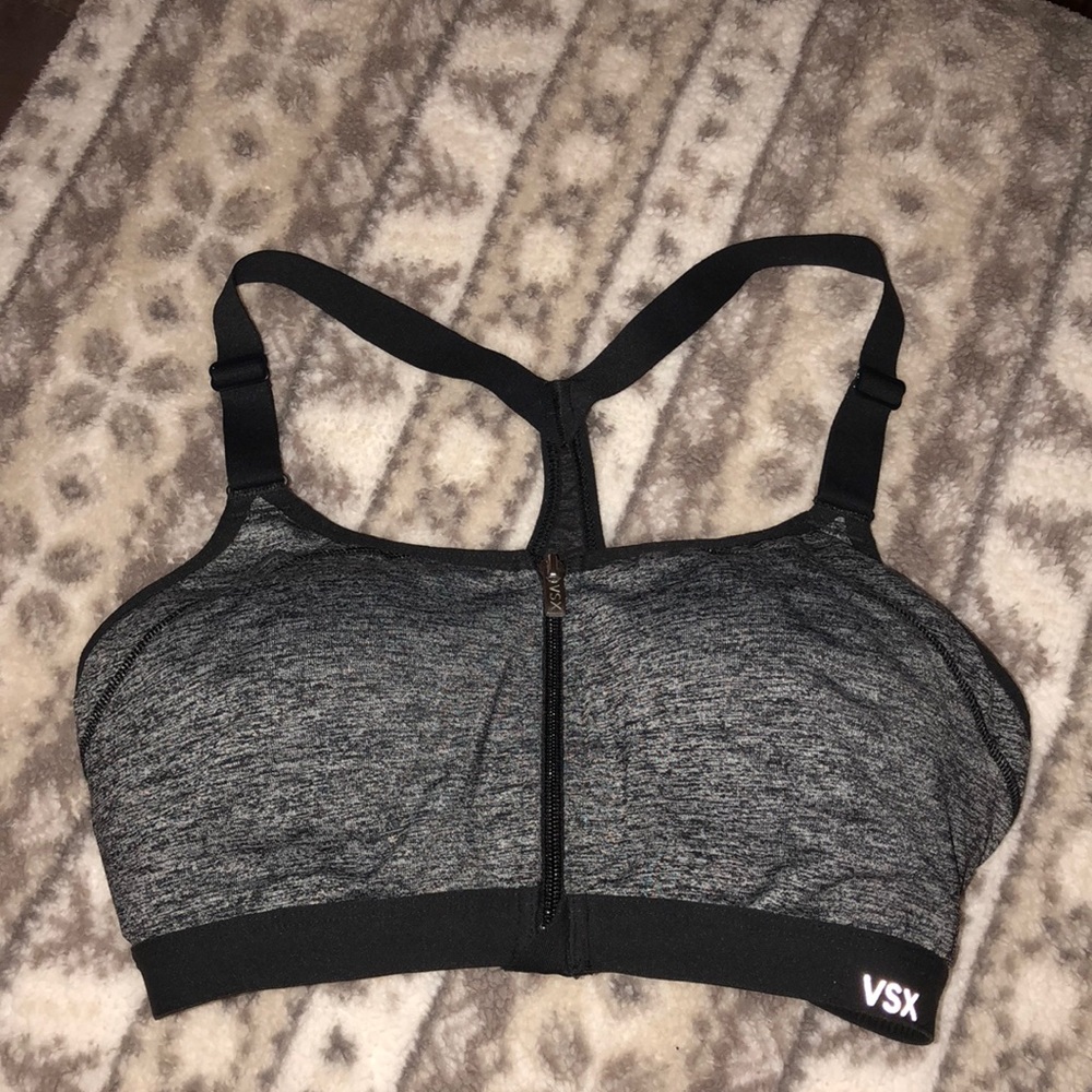 Victoria’s Secret Front Close sports bra